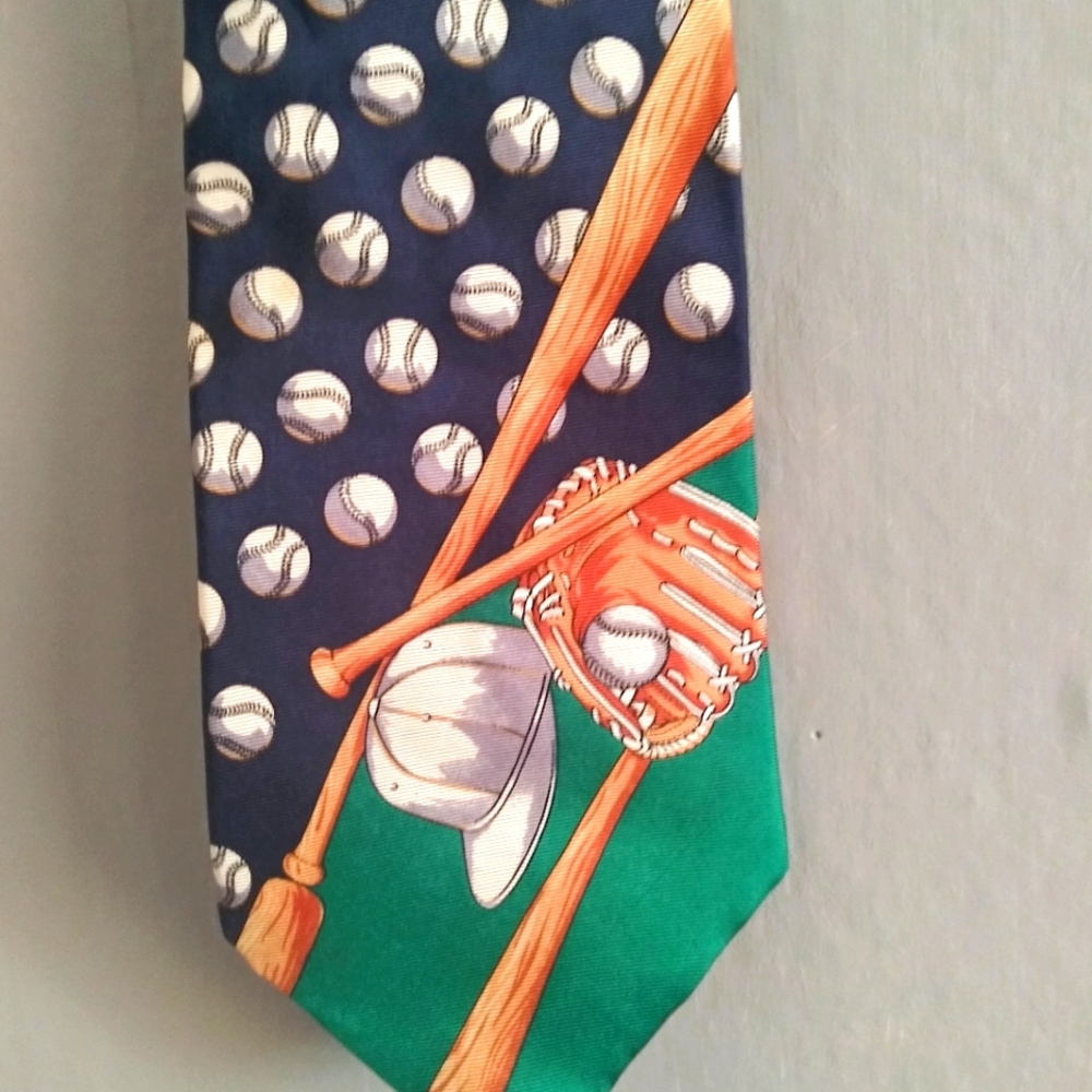 Men's Sports Tie